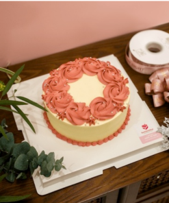 Bánh Hoa Kiểu Anh Sang Trọng LoviiCake-BBBH10